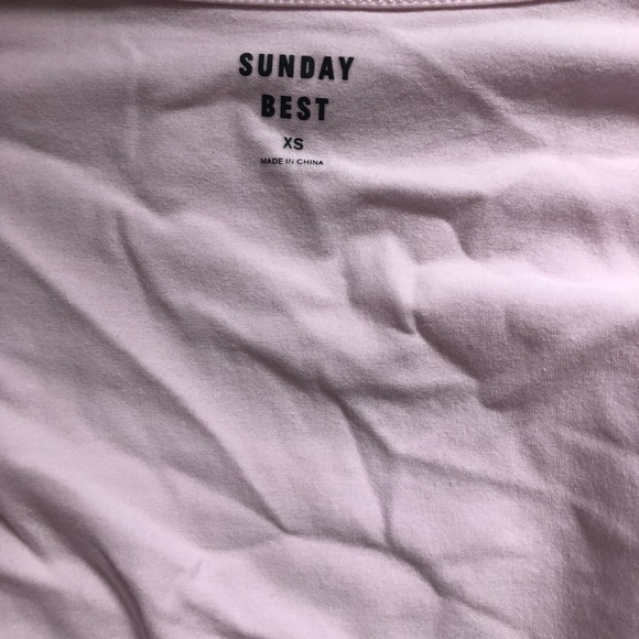 Aritzia Sunday Best Top - Picture 2 of 2